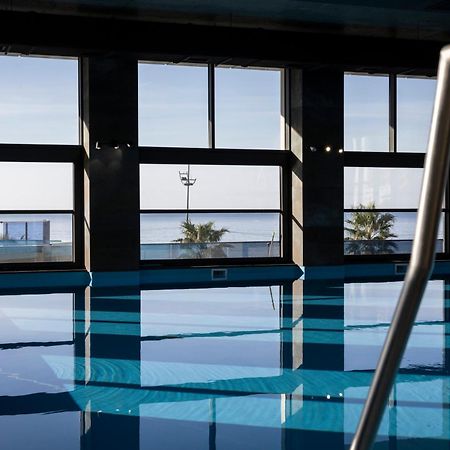 Green Side Apart Hotel バトゥーミ エクステリア 写真